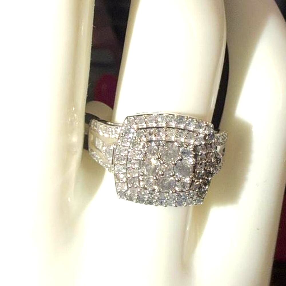 1 cttw Diamond Sterling Silver Pave Cluster Engagement Anniversary Glam Ring 7